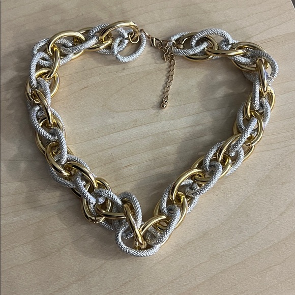 Chic Two-Tone Chain Necklace - Picture 2 of 2